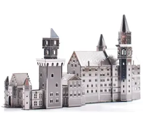Metal Earth 3D Puzzle Zámok Neuschwanstein / 33 dielikov / od 14 rokov
