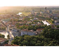 Trefl - Puzzle - Vilnius, Litva / 1000 dielikov / 68.3 x 48 cm / vek 12+