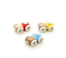 Vilac Drevené mini autíčko modré / od 2 rokov