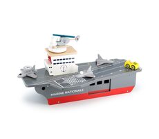 Vilac Drevená lietadlová loď s príslušenstvom / od 3 rokov