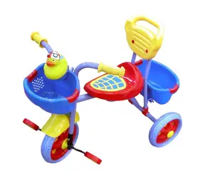 MaDe 93217 - Trojkolka s kačičkou, farebná