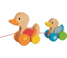 GOKI Drevená ťahacia Rodina kačičiek / od 12 mesiacov