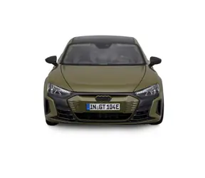 Bburago PLUS - 2022 Audi RS e-tron GT - Tactical Green / mierka 1:18