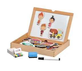 Lucy & Leo Uhádneš moje povolanie? drevená magnetická hra v kufríku