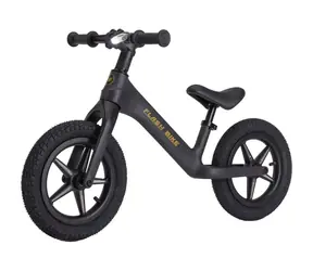 Buddy Toys Odrážadlo Flash bike čierna / od 3 rokov / max. nosnosť 25 kg