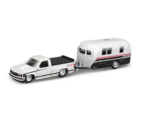 Maisto - Design Tow & Go, 1993 Chevrolet 454 SS Pick- UP Camper Trailer, 1:64