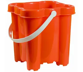 Androni Kýblik hrad 4 veže červená