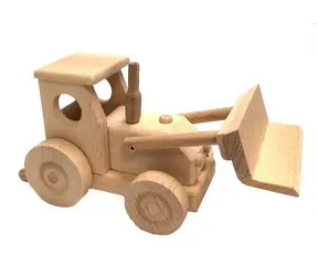 Ceeda Cavity Traktor s radlicou