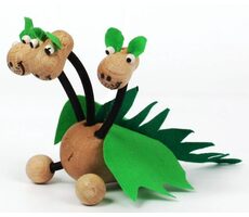 Gerlich Drevená bábka Drak trojhlavý