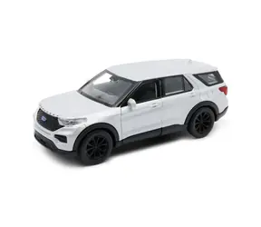 Welly Ford Explorer 2023 strieborná 1:34