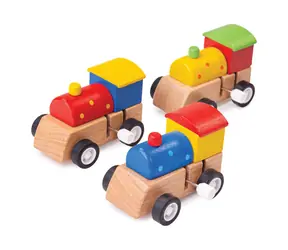 Bigjigs Toys Drevená farebná mašinka na naťahovanie 1ks / od 3 rokov 