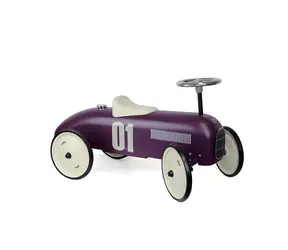 Vilac Vintage kovové odrážadlo tmavo fialové / od 18 mesiacov