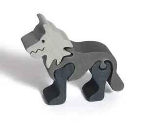 Fauna Drevené vkladacie puzzle z masívu malý vlk / od 3 rokov