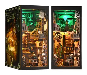2Kids Toys 3D skladačka Zarážka na knihy Miniatúra domčeka Dom čarodejnice