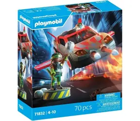 Playmobil® PLAYMO-FRIENDS 71832 Hrdina s multifunkčným vozidlom / Počet dielikov: 70 / od 4 rokov