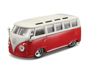 Bburago Volkswagen Van Samba červeno-biela 1:32 / od 3 rokov