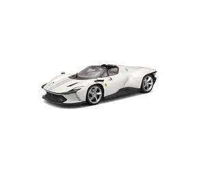Bburago SIGNATURE SERIES Ferrari Daytona SP3 biela / 1:18 / od 14 rokov