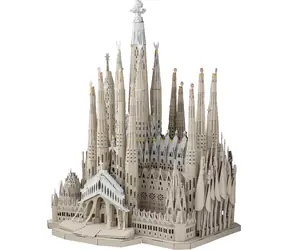 Metal Earth 3D puzzle Premium Series: Sagrada Familia / 219 dielikov / od 14 rokov