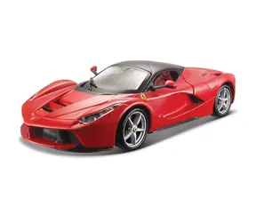 Bburago RACE+PLAY Ferrari LaFerrari červená / 1:24 / od 3 rokov