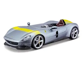 Bburago RACE+PLAY Ferrari Monza SP1 strieborná / 1:24 / od 3 rokov