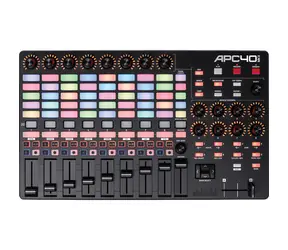 AKAI MPD 232 Pad kontrolér MIDI USB RGB čierna / mixážny pult