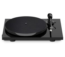 Pro-Ject E1 BT + AT3600L - High Gloss Black / Gramofón / remienkový / RCA kábel 1.23m