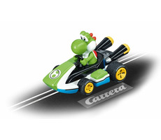 Carrera 64035 GO | GO+ - Auto - Nintendo Mario Kart 8 - Yoshi / autíčko pre autodráhu / 1:43 / od 6 rokov