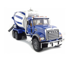 Bruder 02814 Mix na betón MACK Granite / 1:16 / od 4 rokov