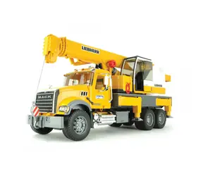 Bruder 02818 MACK Granite so žeriavom Liebherr / 1:16 / od 4 rokov
