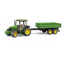 Bruder 02108 Traktor John Deere 5115M s vozidlom / 1:16 / od 3 rokov