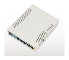 MikroTik RB951Ui-2HnD / RouterBOARD / 128 MB RAM / 600 MHz / 5x LAN / 1x USB / vr. L4