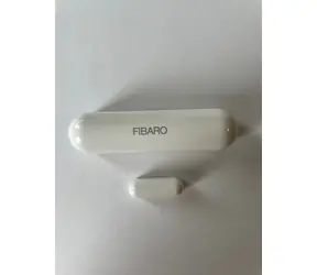 Fibaro Senzor 2 na okná a dvere biela / Bluetooth / kompatibilný s Apple HomeKit