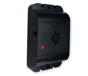 Isotronic Odpudzovač psov a mačiek 18 - 32 kHz / vonkajšie / 40 m2 
