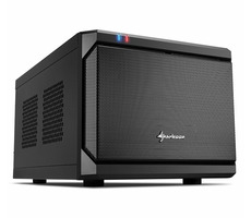 Sharkoon QB ONE čierna / Mini-ITX / 2x USB 3.0 + 2x USB 2.0 / 1x 120 mm + 1x 80 mm / Bez zdroja