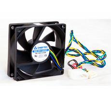 CHIEFTEC AF-0825PWM / 80 x 80 x 25mm / 950 - 3600 RPM / 35 dB / 4 PIN PWM / 12V
