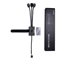 Lian Li USB 2.0 1-3 Hub čierna / 1 x (M) 3 x (F)