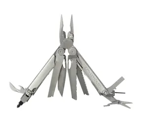 Leatherman Multitool Wave PLUS strieborná / Multitool / 17 nástrojov / 241 g