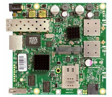 MikroTik RB922UAGS-5HPacD / RouterBOARD / 802.11ac 2x2 / RouterOS L4 / miniPCIe / USB / SFP / SIM / 1xGLAN / 2xMMCX