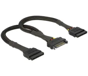 DeLock SATA napájací kábel 15 pin samica > 2 x SATA 15 pin samec / 25 cm
