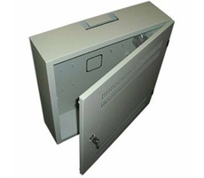 DATACOM 19&quot; rozvádzač 4U+2U 150mm / plechové dvere