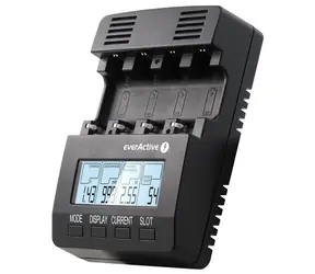 EverActive NC-3000 / Nabíjačka batérií / až 4 batérie AAA alebo AA / LCD / Ni-MH