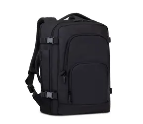 Riva Case 8461 čierna / cestovný batoh na notebook 17.3"