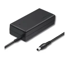 Qoltec 50769 Univerzálny napájací adaptér 36W 1.40m čierna / 12V / 3A / 5.5x2.5