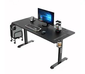 Ultradesk Momentum čierna / Herný stôl / 152 x 70 x 75 cm / USB hub