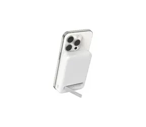 Belkin BOOST CHARGE Qi2 Magnetická Bezdrôtová PowerBanka so stojanom 8000mAh biela / 15W
