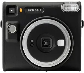 Fujifilm Instax SQUARE SQ 40 čierna / Instantný fotoaparát / blesk / formát papiera 86 x 72 mm / ISO 800
