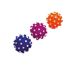 Karlie loptička ježatá pískacia vinyl priemer 6cm / Hračka pre psov