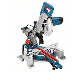 BOSCH GCM 80 SJ Professional / pokosová píla / 220 - 240V / 5500 ot-min. / priemer 216 / 1400W / hĺbka rezu 70 mm / 