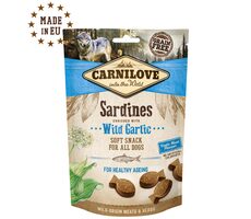 CARNILOVE Dog Semi-Moist Snack Sardines Enriched &amp; Wild Garlic 200 g / Polomäkká maškrta pre psov 