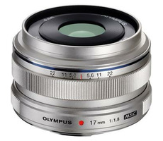 Olympus M. ZUIKO PREMIUM EW-M1718 strieborná / 17mm / 1:1.8 (ekv. 34mm) pevný objektív / celokovový
